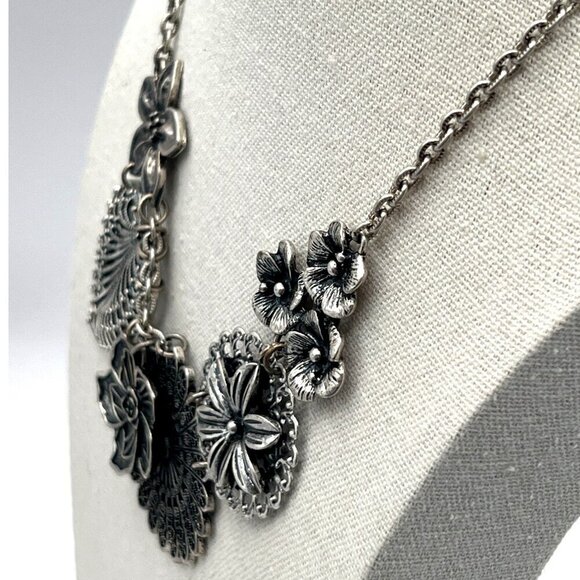 Vintage-Inspired Silver Tone Floral Statement Necklace Adjustable Chain Romantic - Picture 4 of 6